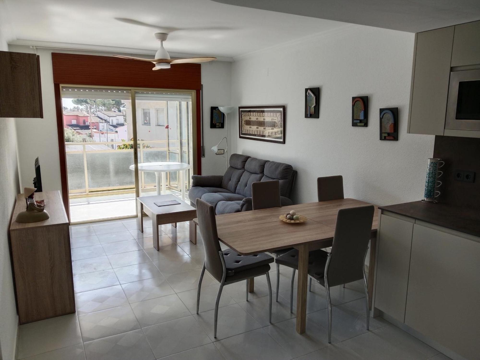 Cozzy Flat In A Quiet And Nice Area / Acogedor Apartamento En Zona Tranquila Y Agradable Cambrils Exterior foto